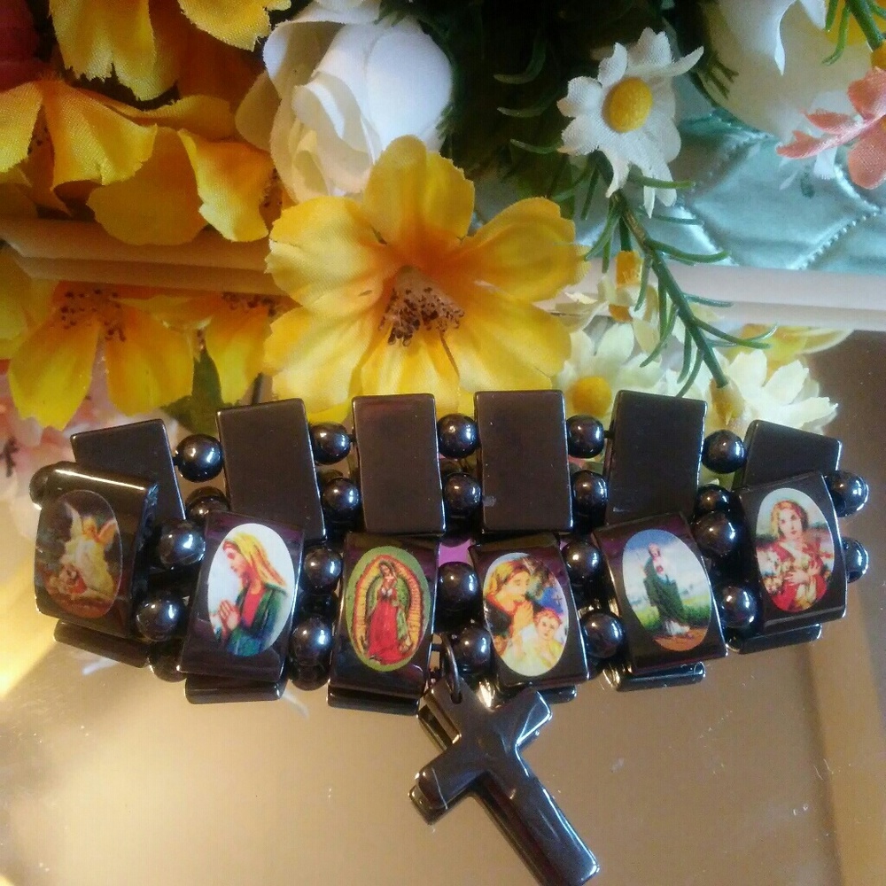 HEMATITE RELIGIOUS STRETCH BRACELET